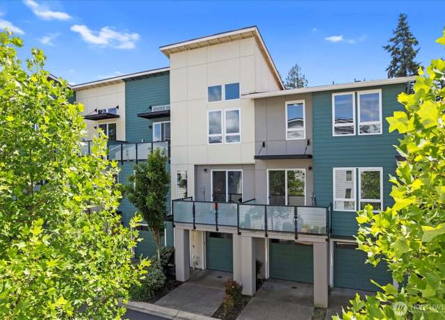 Property at 3571 NE 146th Pl, Shoreline, WA 98155, 2 beds, 2 baths