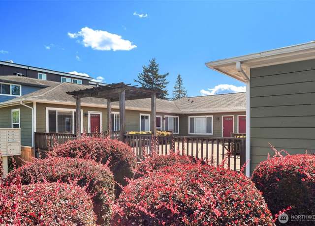 Property at 9013 16th Ave SW #11, Seattle, WA 98106, 1 bed, 1 bath