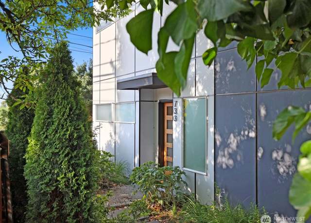 Property at 733 Martin Luther King Jr Way, Seattle, WA 98144, 3 beds, 3.5 baths