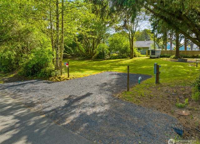 Property at 337 Mast Ave, Ocean Shores, WA 98569