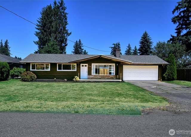 Property at 5305 86th Pl NE, Marysville, WA 98270, 3 beds, 2 baths