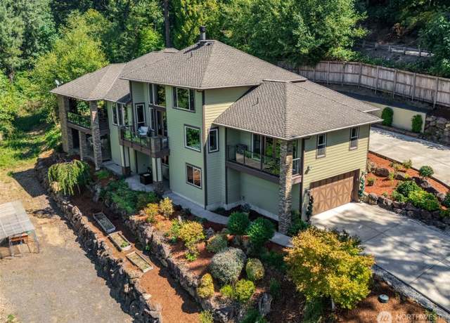 Property at 625 Nectarine Dr, Kalama, WA 98625, 4 beds, 4.5 baths