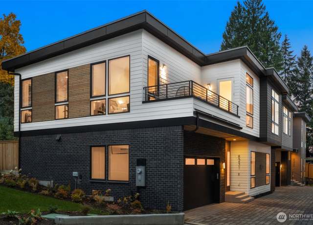Property at 8231 122nd Ave NE, Kirkland, WA 98033, 4 beds, 3.5 baths