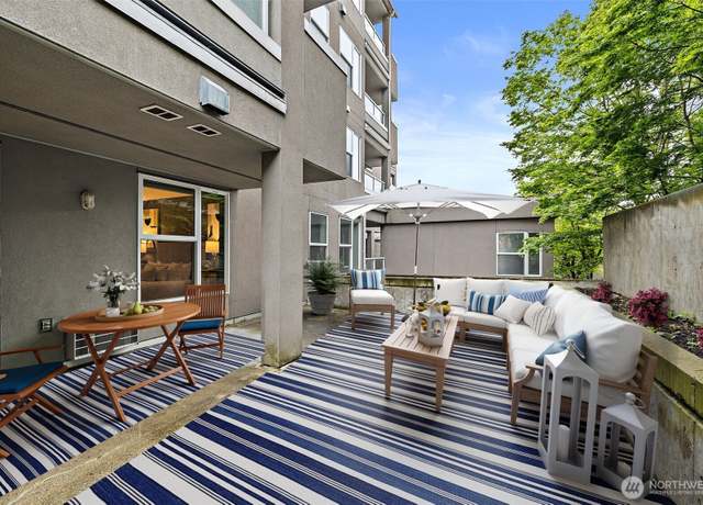 Property at 4343 Roosevelt Way NE #204, Seattle, WA 98105, 2 beds, 2 baths