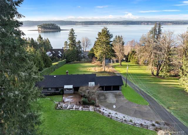 Property at 10222 Kopachuck Dr NW, Gig Harbor, WA 98335, 3 beds, 2.5 baths