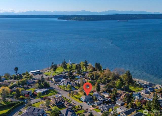 Property at 5201 Hyada Blvd NE, Tacoma, WA 98422, 3 beds, 2 baths
