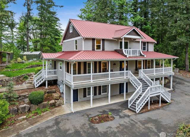 Property at 30506 SE 208th St, Maple Valley, WA 98038, 5 beds, 4 baths
