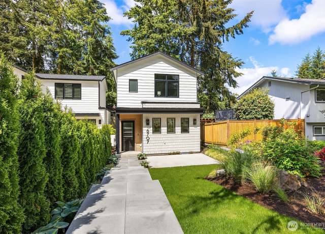 Property at 6707 117th Ave NE, Kirkland, WA 98033, 2 beds, 2.5 baths