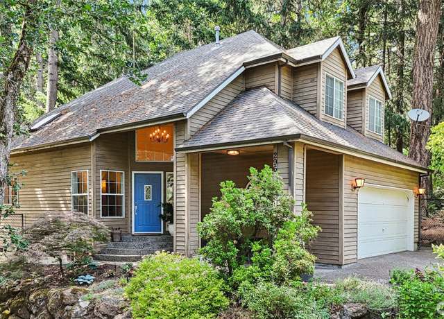 Property at 296 NW Jewett Ln, White Salmon, WA 98672, 3 beds, 2.5 baths