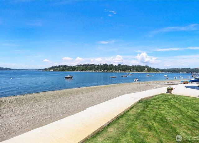 Property at 710 42nd Ave NW, Gig Harbor, WA 98335, 4 beds, 3.5 baths
