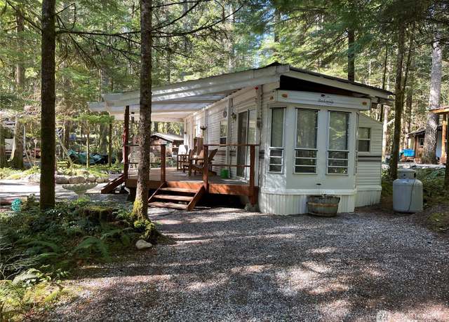 Property at 158 Big River Blvd E, Deming, WA 98244, 1 bed, 1 bath