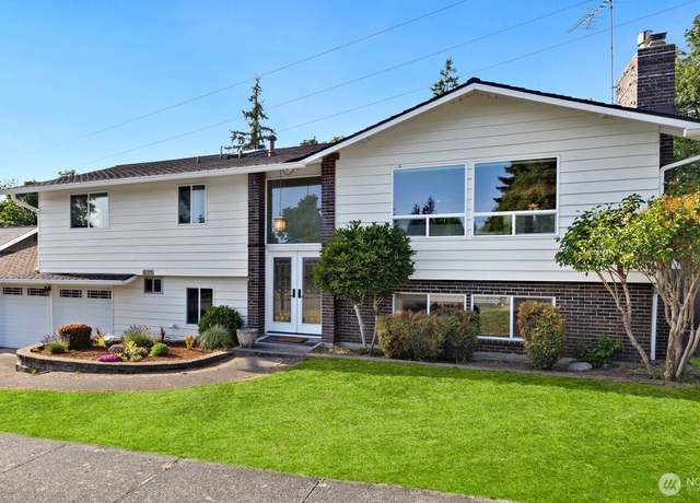 Property at 1832 SE 16th Pl, Renton, WA 98055, 4 beds, 3 baths