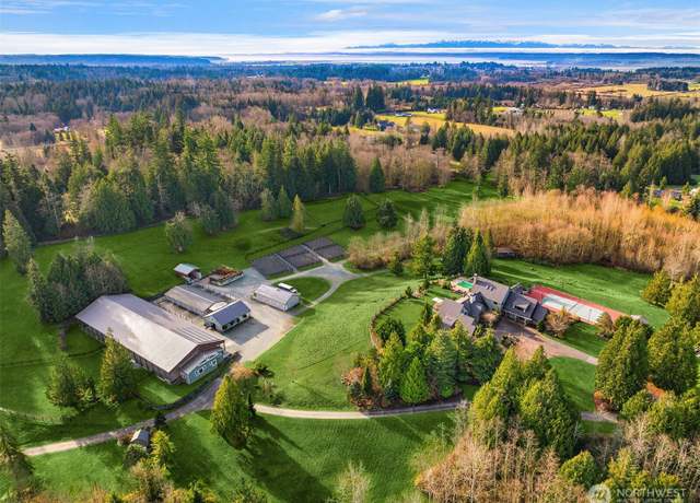 Property at 30404 44th Ave NW, Stanwood, WA 98292, 5 beds, 6 baths