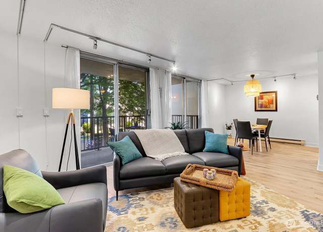 Property at 4540 8th Ave NE #202, Seattle, WA 98105, 2 beds, 2 baths