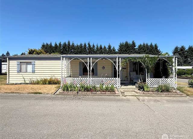 Property at 2106 Alonda Ln NE, Olympia, WA 98516, 2 beds, 2 baths