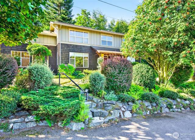 Property at 3820 Fielding Ave, Bellingham, WA 98229, 4 beds, 2.5 baths