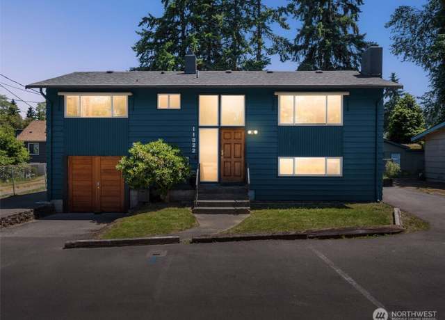 Property at 11822 10th Ave S, Seattle, WA 98168, 5 beds, 2 baths