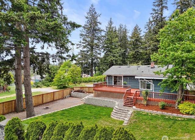 Property at 8620 20th St E, Edgewood, WA 98371, 2 beds, 1.5 baths