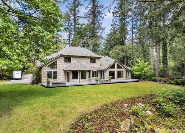 Property at 44611 SE 72nd St, Snoqualmie, WA 98065, 3 beds, 3 baths