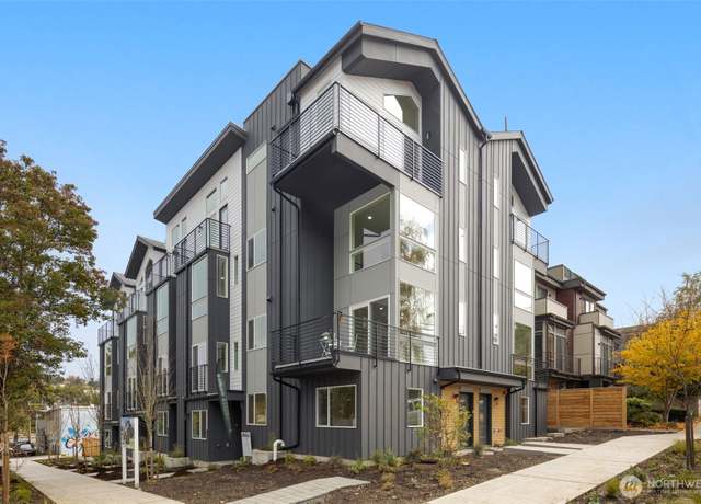 Property at 2019 W Bertona, Seattle, WA 98199, 3 beds, 2.5 baths