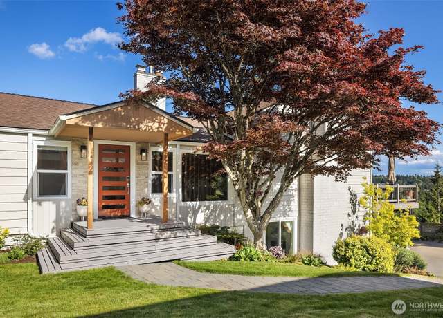 Property at 16625 10th Ave SW, Burien, WA 98166, 4 beds, 3 baths