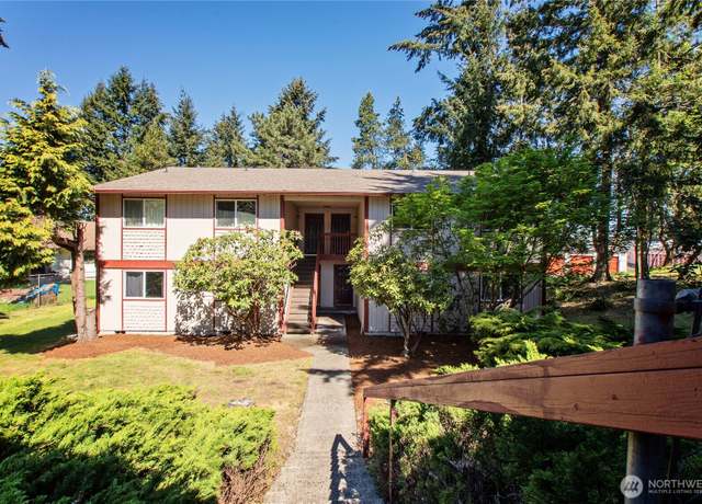 Property at 8024 N Bicentennial Loop SE, Lacey, WA 98503, 8 beds, 4 baths