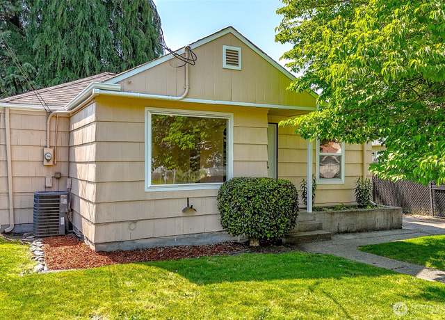 Property at 8416 Fawcett Ave, Tacoma, WA 98444, 2 beds, 1 bath