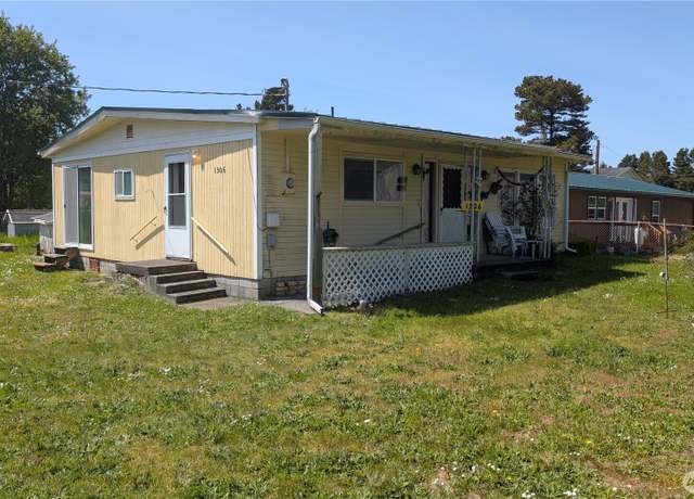 Property at 1506 164th Pl, Long Beach, WA 98631, 2 beds, 1 bath