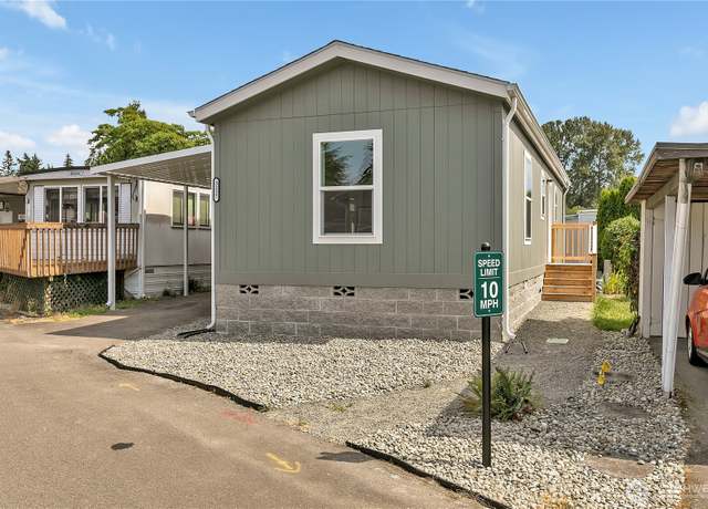 Property at 3237 S 182nd Pl #221, Seatac, WA 98188, 1 bed, 1 bath
