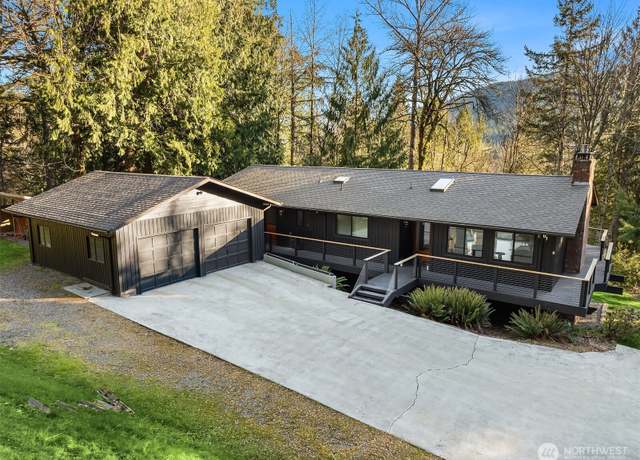 Property at 6701 277th Way SE, Issaquah, WA 98027, 4 beds, 3 baths