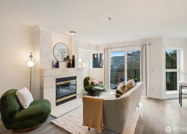 Property at 701 Galer St #819, Seattle, WA 98109, 2 beds, 2.5 baths