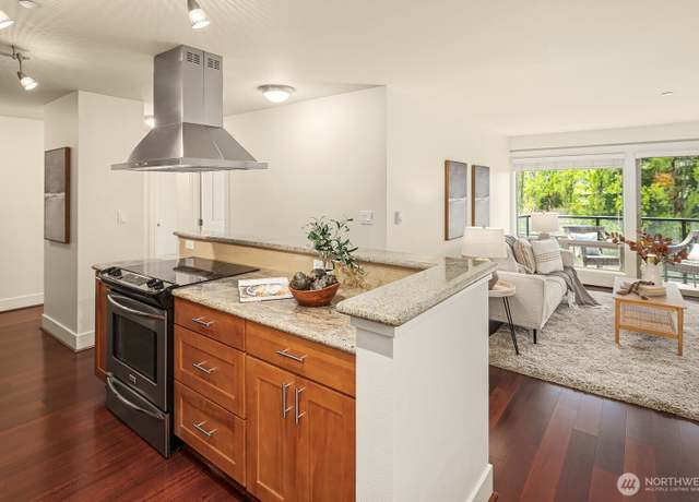 Property at 3208 81st Pl SE Unit D102, Mercer Island, WA 98040, 2 beds, 1.5 baths