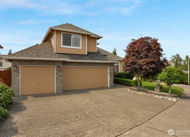 Property at 18418 12th Dr, Bothell, WA 98012, 5 beds, 3 baths