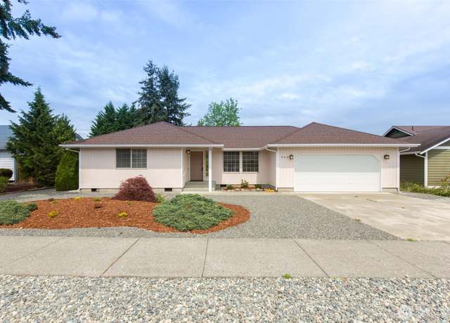 Property at 862 E Cedar St, Sequim, WA 98382, 3 beds, 2 baths