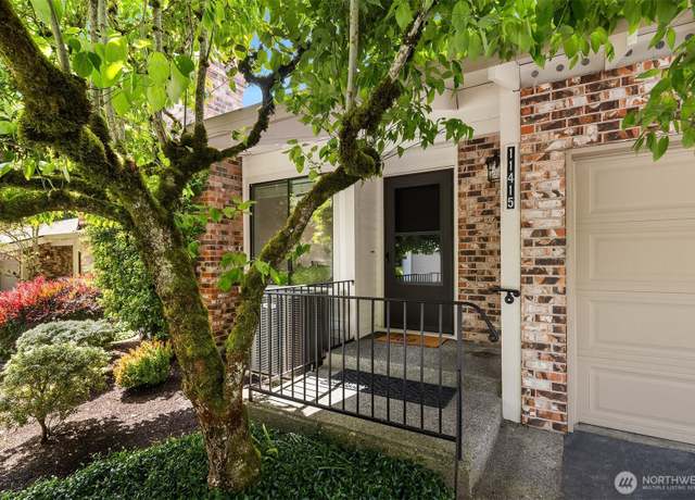 Property at 11415 105th Pl NE Unit H27, Kirkland, WA 98033, 3 beds, 2 baths