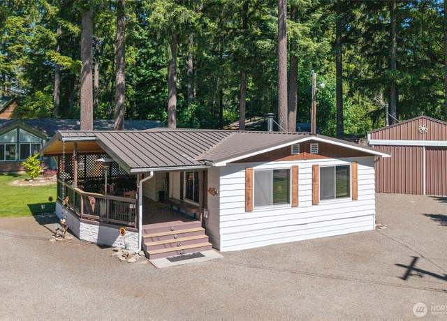 Property at 109 Mary Ln, Packwood, WA 98362, 3 beds, 2 baths