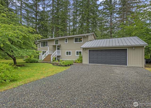 Property at 17225 429th Ave SE, North Bend, WA 98045, 3 beds, 2.5 baths