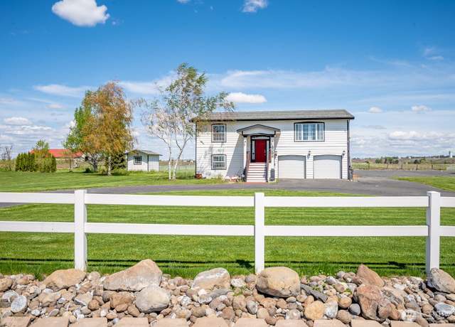 Property at 8092 Road 2.4 NE, Moses Lake, WA 98837, 4 beds, 3 baths