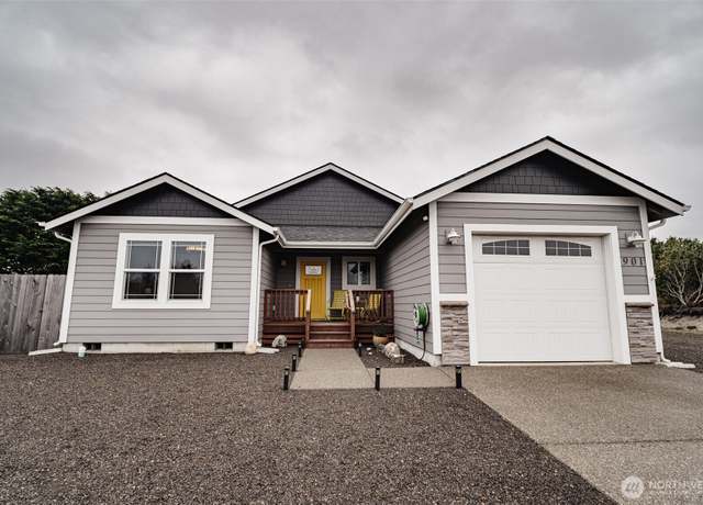 Property at 901 Ocean Shores Blvd SW, Ocean Shores, WA 98569, 2 beds, 2 baths
