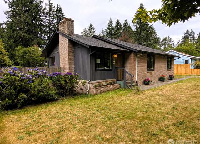 Property at 2407 Elliott Ave NW, Olympia, WA 98502, 3 beds, 2 baths
