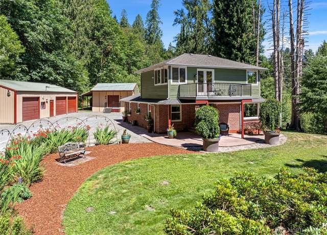 Property at 17401 Renton Maple Valley Rd SE, Maple Valley, WA 98038, 4 beds, 2.5 baths