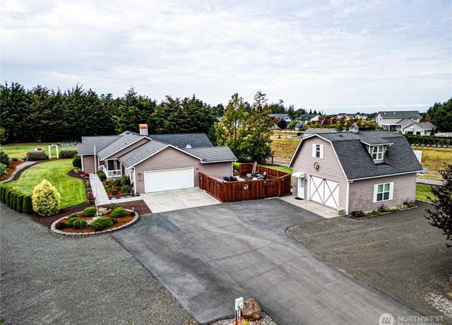 Property at 23 Pearl Pl, Sequim, WA 98382, 3 beds, 3 baths
