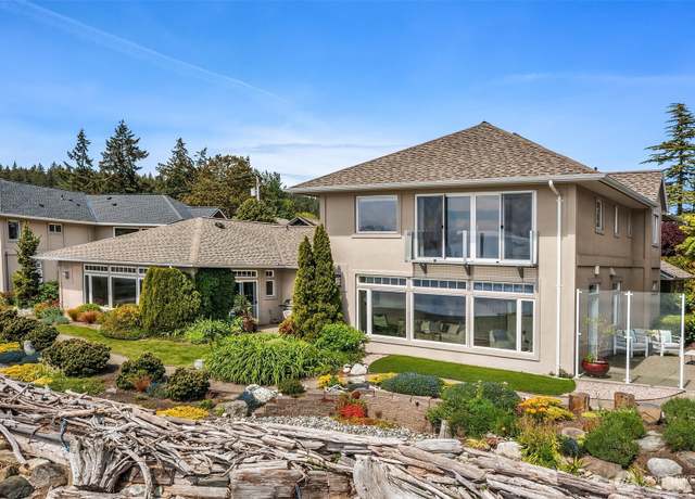 Property at 4582 Point White Dr NE, Bainbridge Island, WA 98110, 3 beds, 3 baths