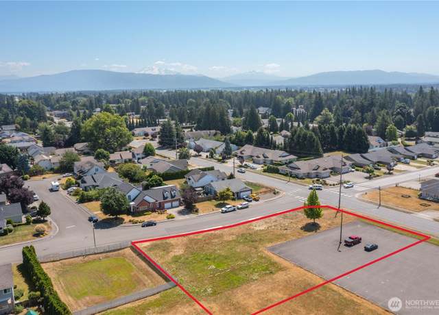 Property at 801 19th St, Lynden, WA 98264