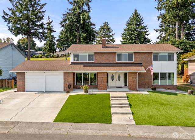 Property at 3919 SW 313th St, Federal Way, WA 98023, 5 beds, 3.5 baths