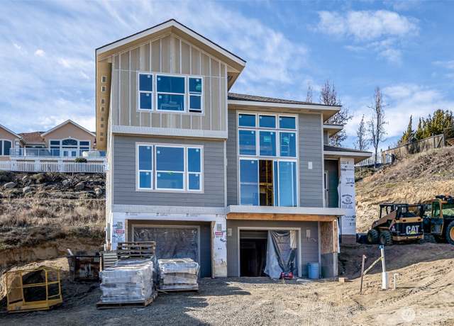 Property at 2003 Westhaven, Wenatchee, WA 98801, 3 beds, 2.5 baths