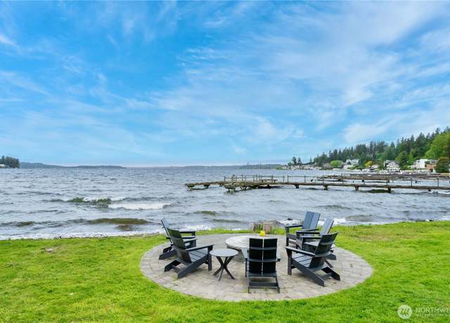 Property at 9201 NE Juanita Dr #205, Kirkland, WA 98034, 2 beds, 2 baths