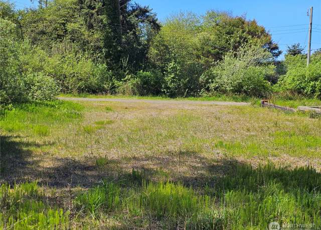 Property at 15 Cedar Ln, Pacific Beach, WA 98571