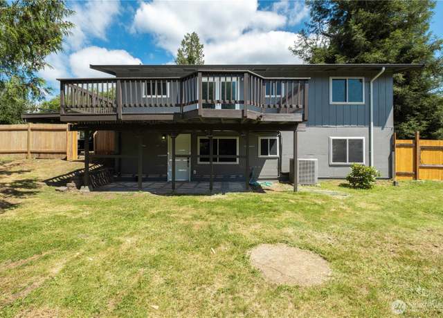 Property at 1626 127th Ave NE, Lake Stevens, WA 98258, 4 beds, 2 baths