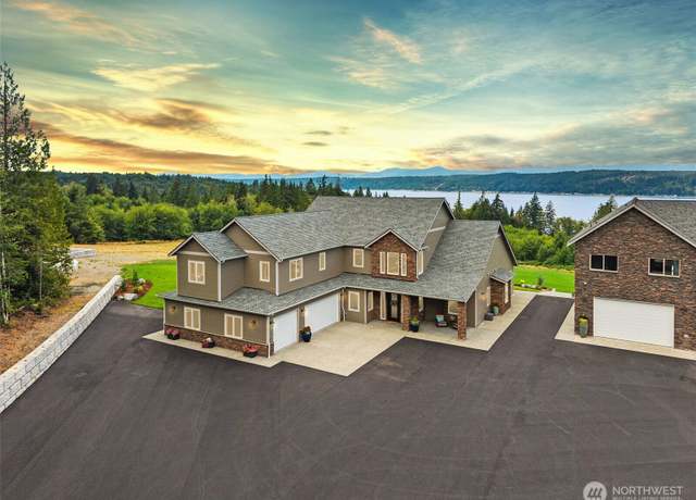 Property at 151 E Windy Ridge Ln, Belfair, WA 98528, 3 beds, 2.5 baths